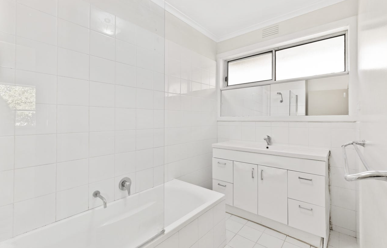 32 Bishop Street, Box Hill, VIC 3128, Box Hill - Thumbnail 3