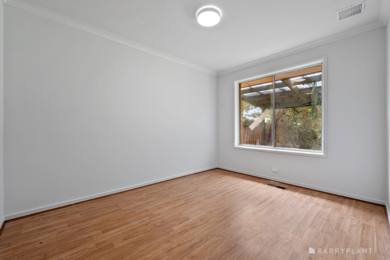 32 Blackwood Drive, Melton South, VIC 3338 - Thumbnail 2 - 02/02/2026