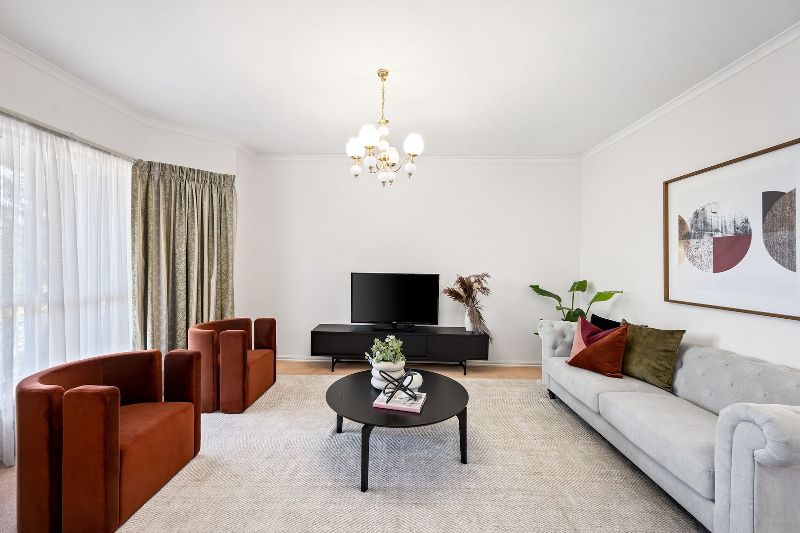 32 Bluebell Crescent, Gowanbrae, VIC 3043, Gowanbrae - Thumbnail 2