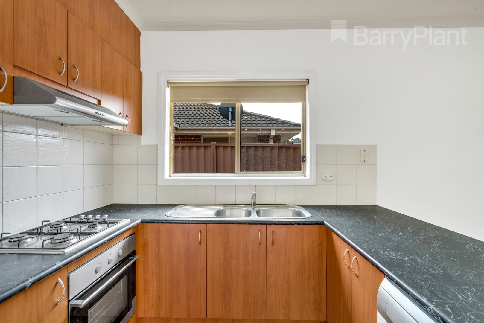 32 Bowral Loop, Craigieburn, VIC 3064, Craigieburn - Thumbnail 4
