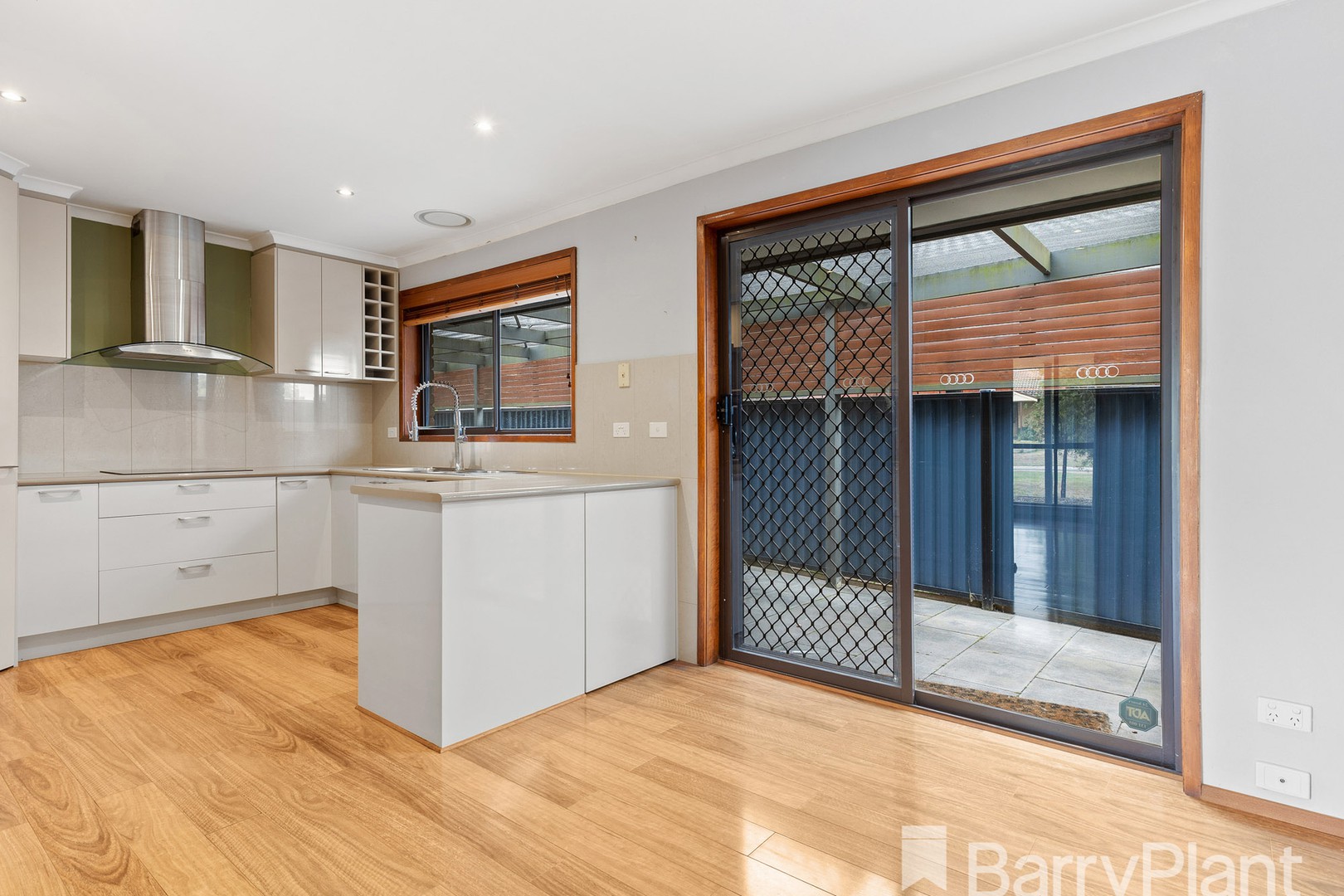 32 Bradby Avenue, Mount Clear, VIC 3350, Mount Clear - Thumbnail 4