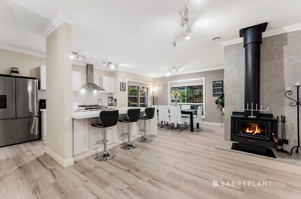32 Cambridge Drive, Berwick, VIC 3806, Berwick - Thumbnail 5