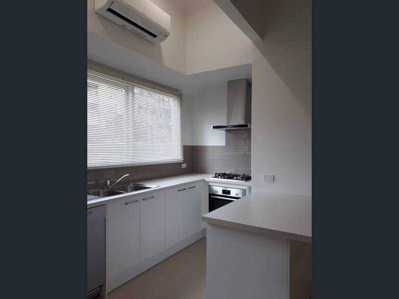 32 Cambridge Street, Armadale, VIC 3143, Armadale - Thumbnail 5