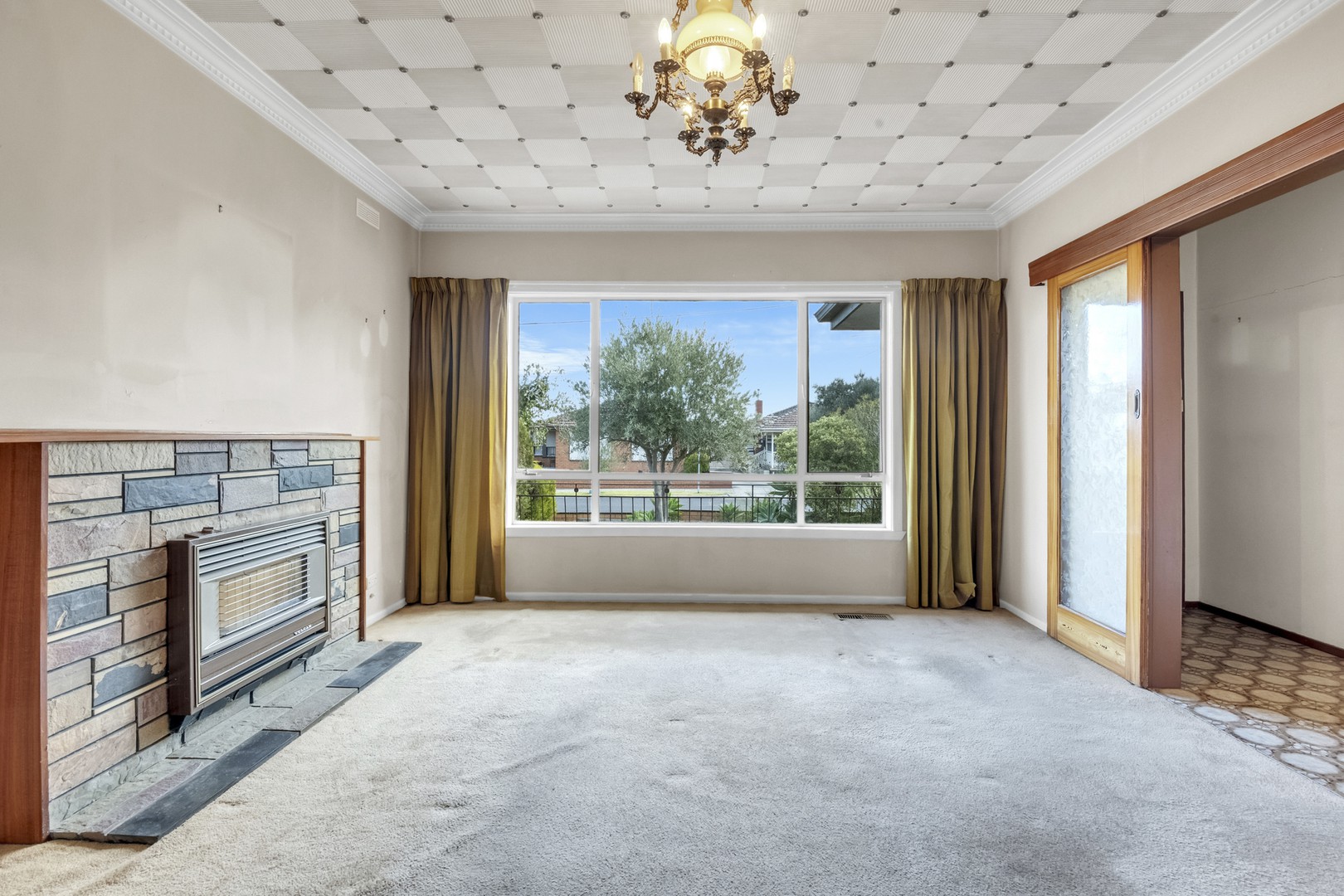 32 Cannes Avenue, Avondale Heights, VIC 3034, Avondale Heights - Thumbnail 4