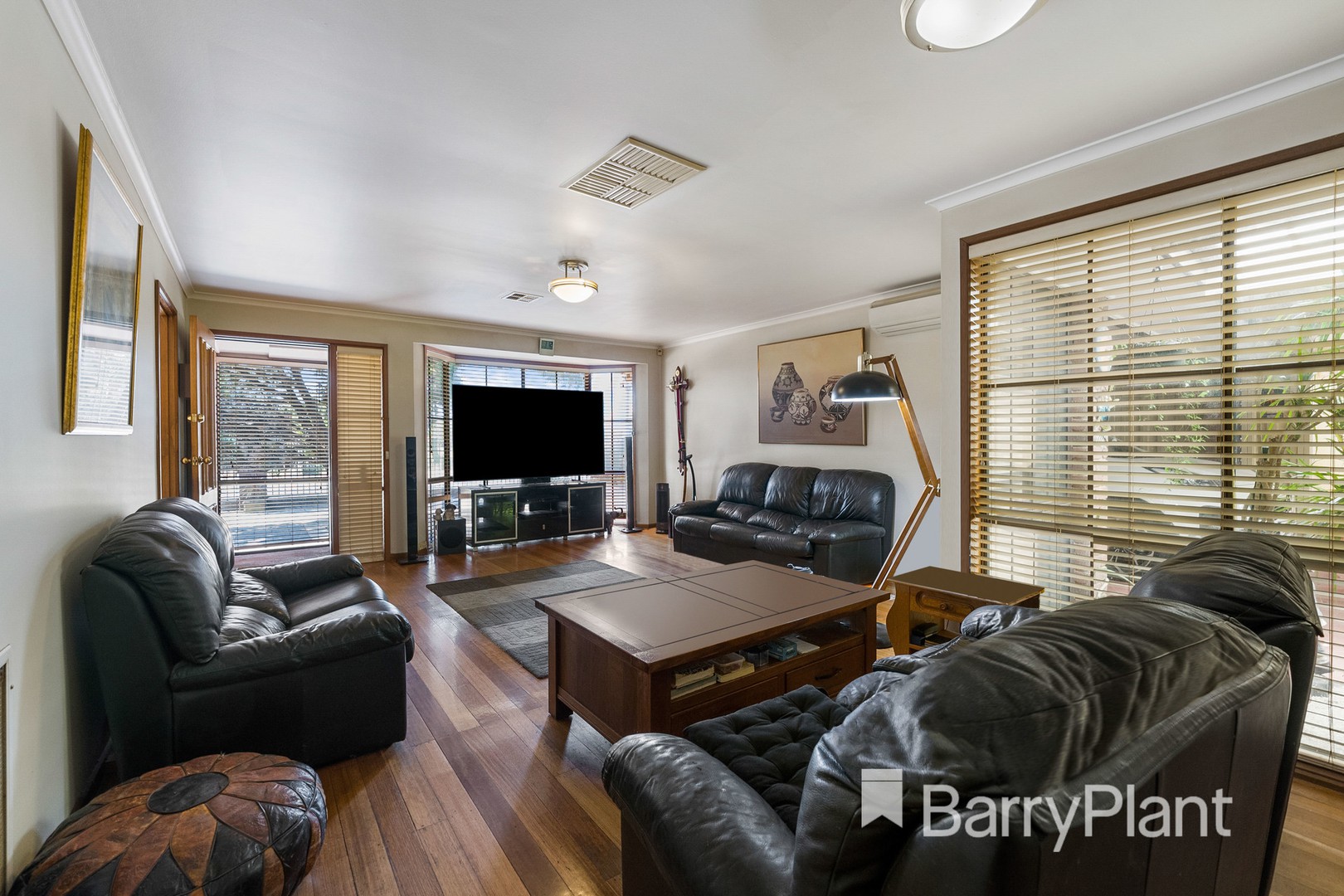 32 Cassowary Avenue, Werribee, VIC 3030, Werribee - Thumbnail 3