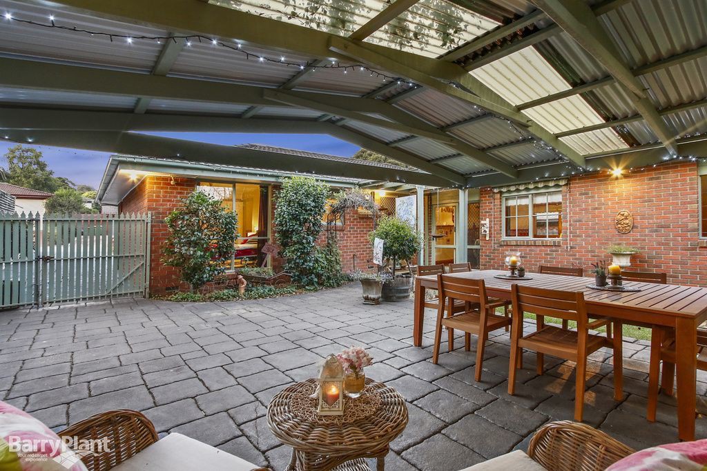32 Chevalier Crescent, Mooroolbark, VIC 3138, Mooroolbark - Thumbnail 8