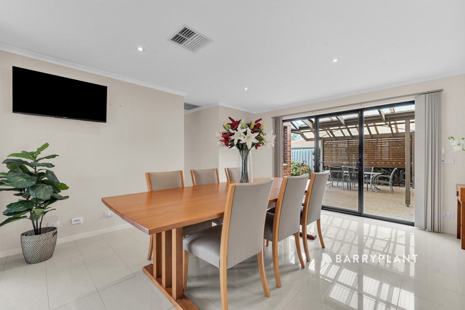 32 Christina Street, Narre Warren, VIC 3805, Narre Warren - Thumbnail 6
