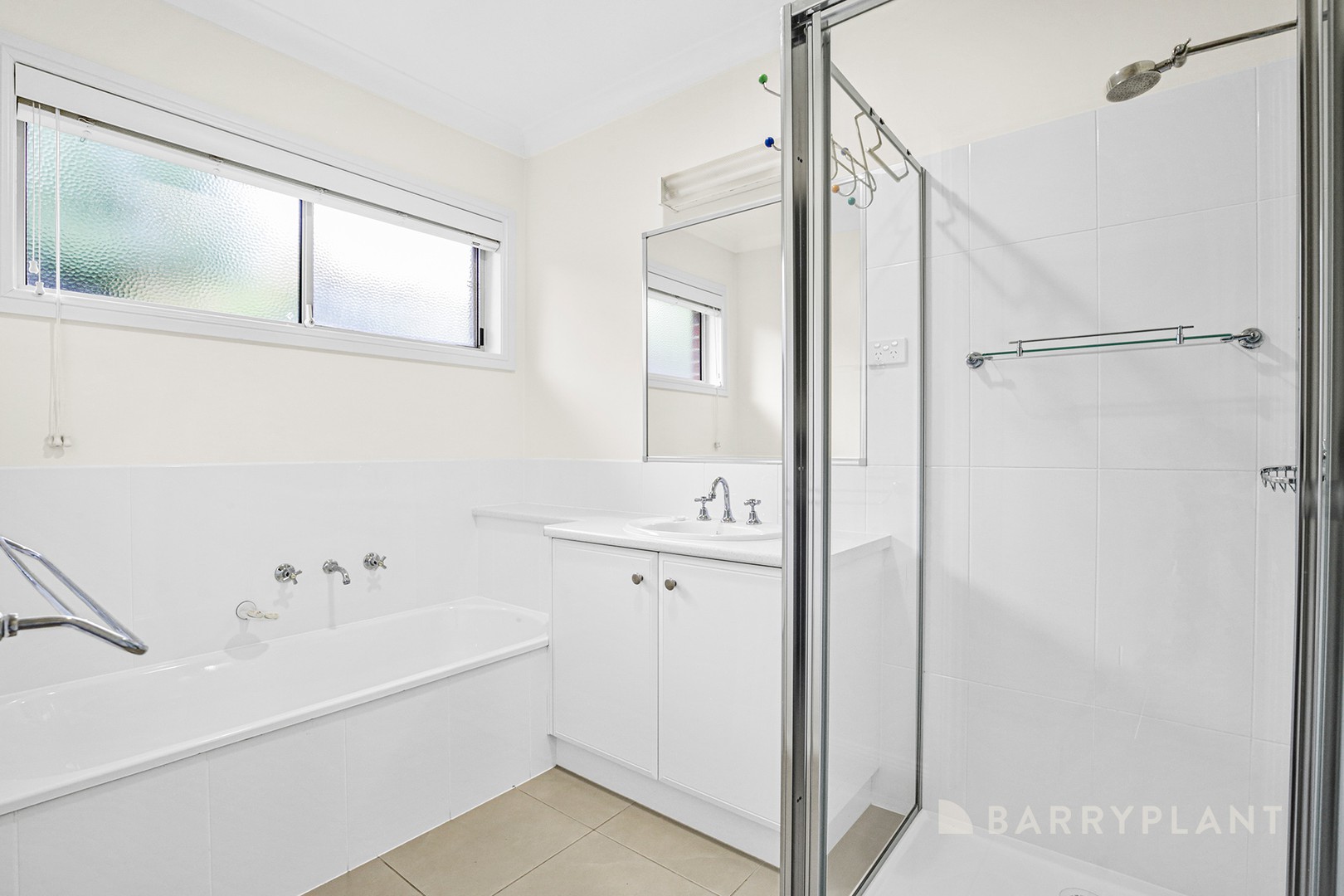 32 Clifford Drive, Drouin, VIC 3818, Drouin - Thumbnail 5