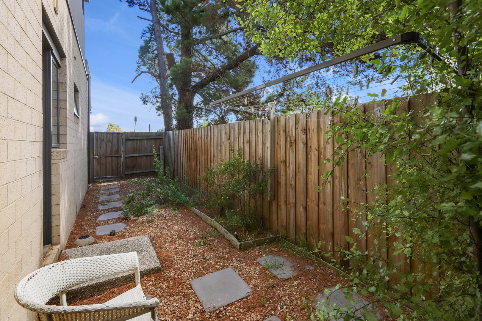 32 Collier Place, Strathmore Heights, VIC 3041, Strathmore Heights - Thumbnail 3