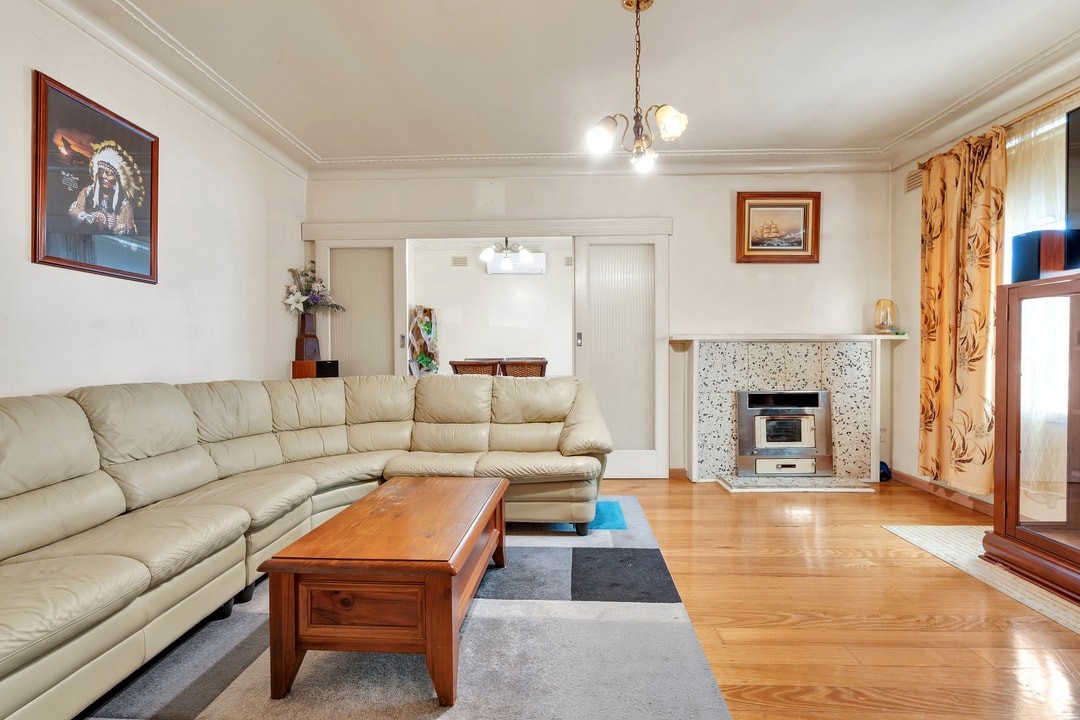 32 Coniston Avenue, Airport West, VIC 3042, Airport West - Thumbnail 3