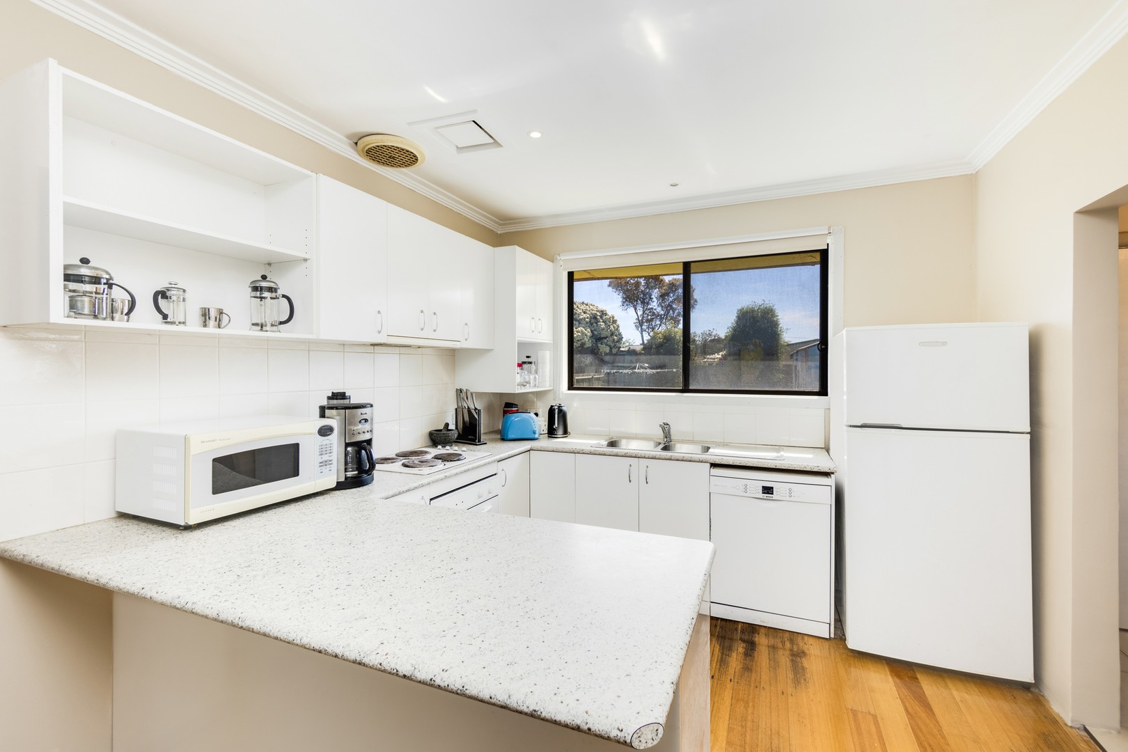 32 Cosgrove Street, Breakwater, VIC 3219, Breakwater - Thumbnail 7