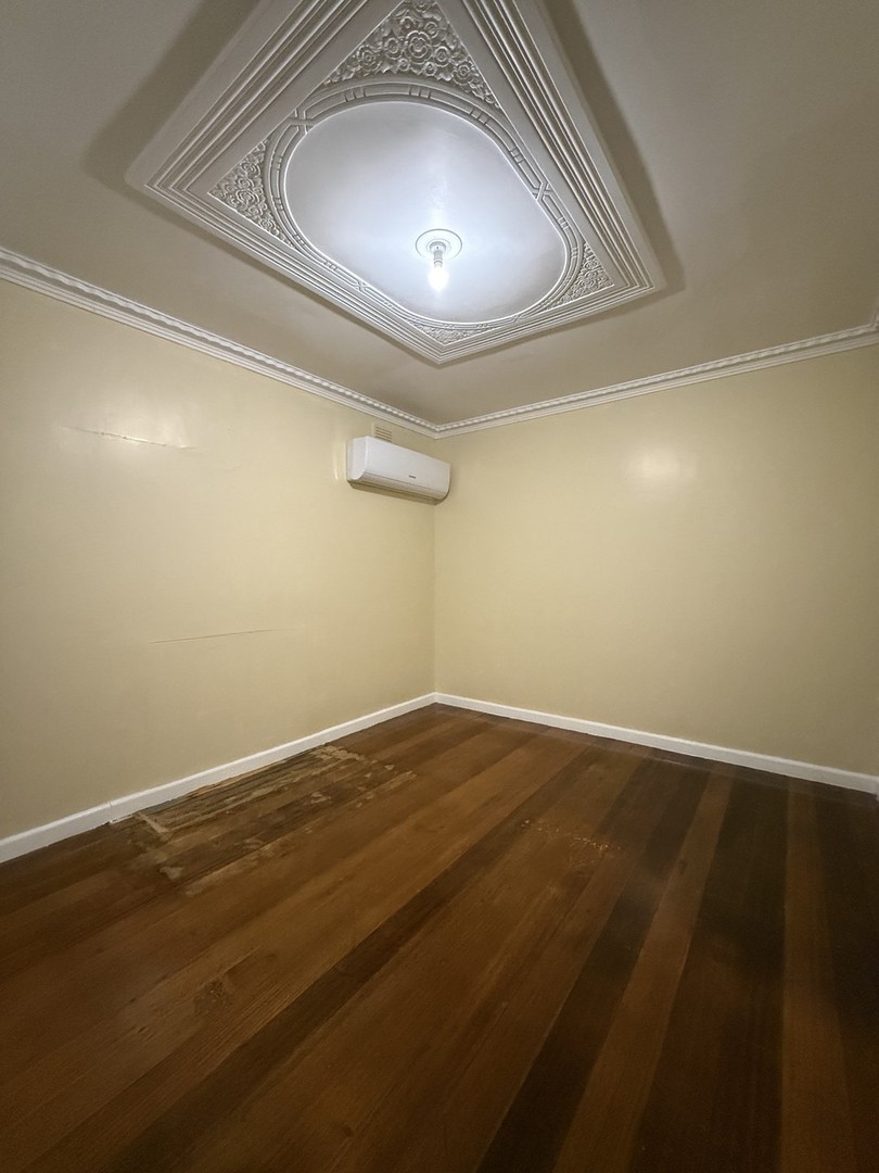 32 Cranbourne Avenue, Sunshine North, VIC 3020 - Thumbnail 1 - 27/11/2025