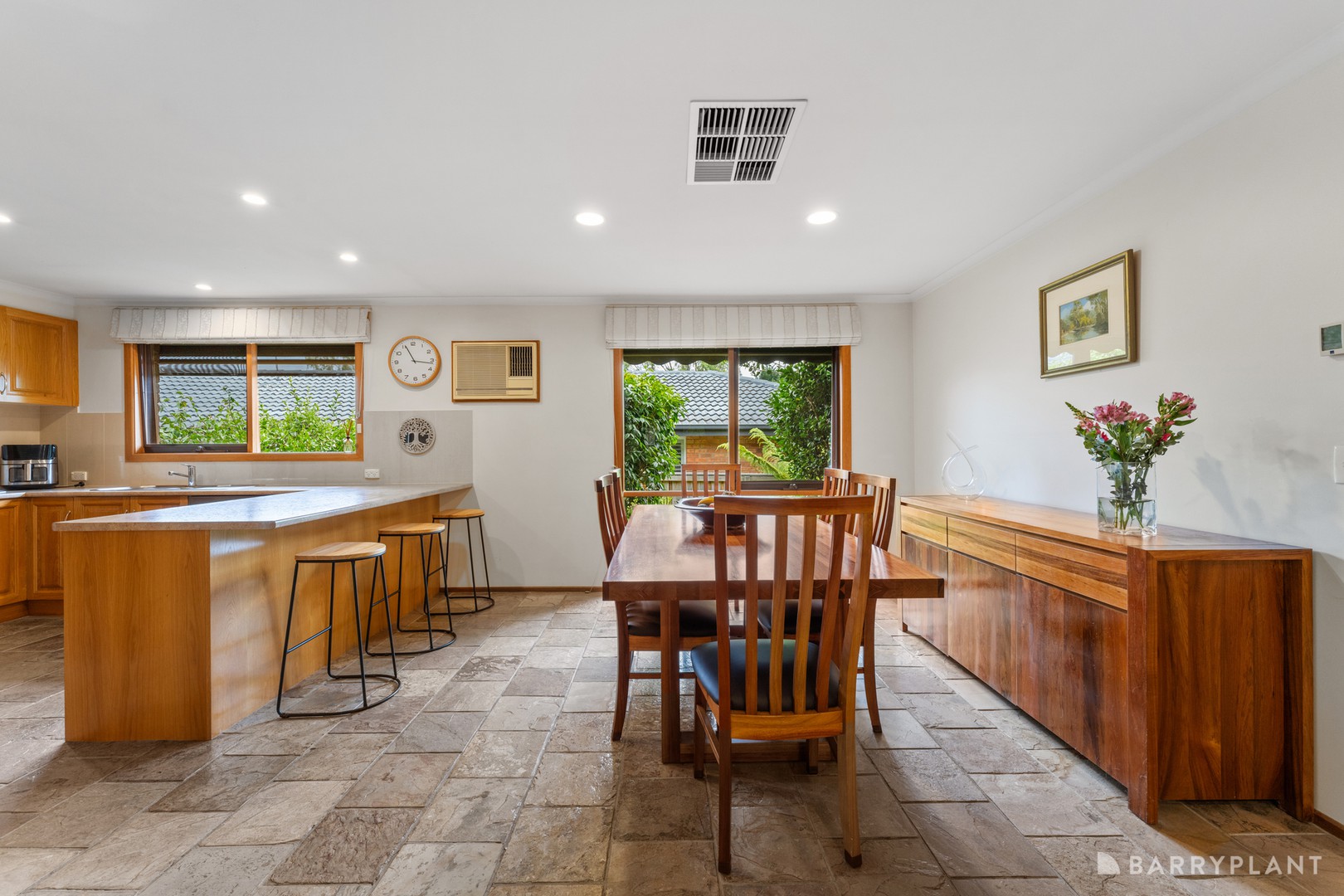 32 Crawley Grove, Ringwood North, VIC 3134, Ringwood North - Thumbnail 6