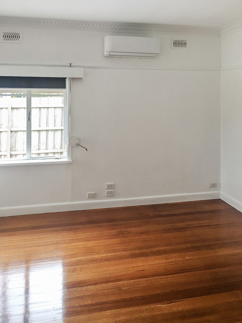 32 Crispe Street, Reservoir, VIC 3073, Reservoir - Thumbnail 4