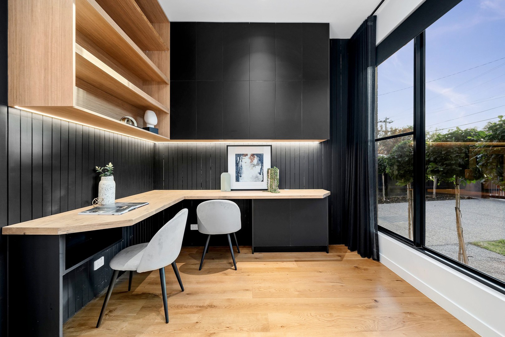 32 Deakin Street, Essendon, VIC 3040, Essendon - Thumbnail 3