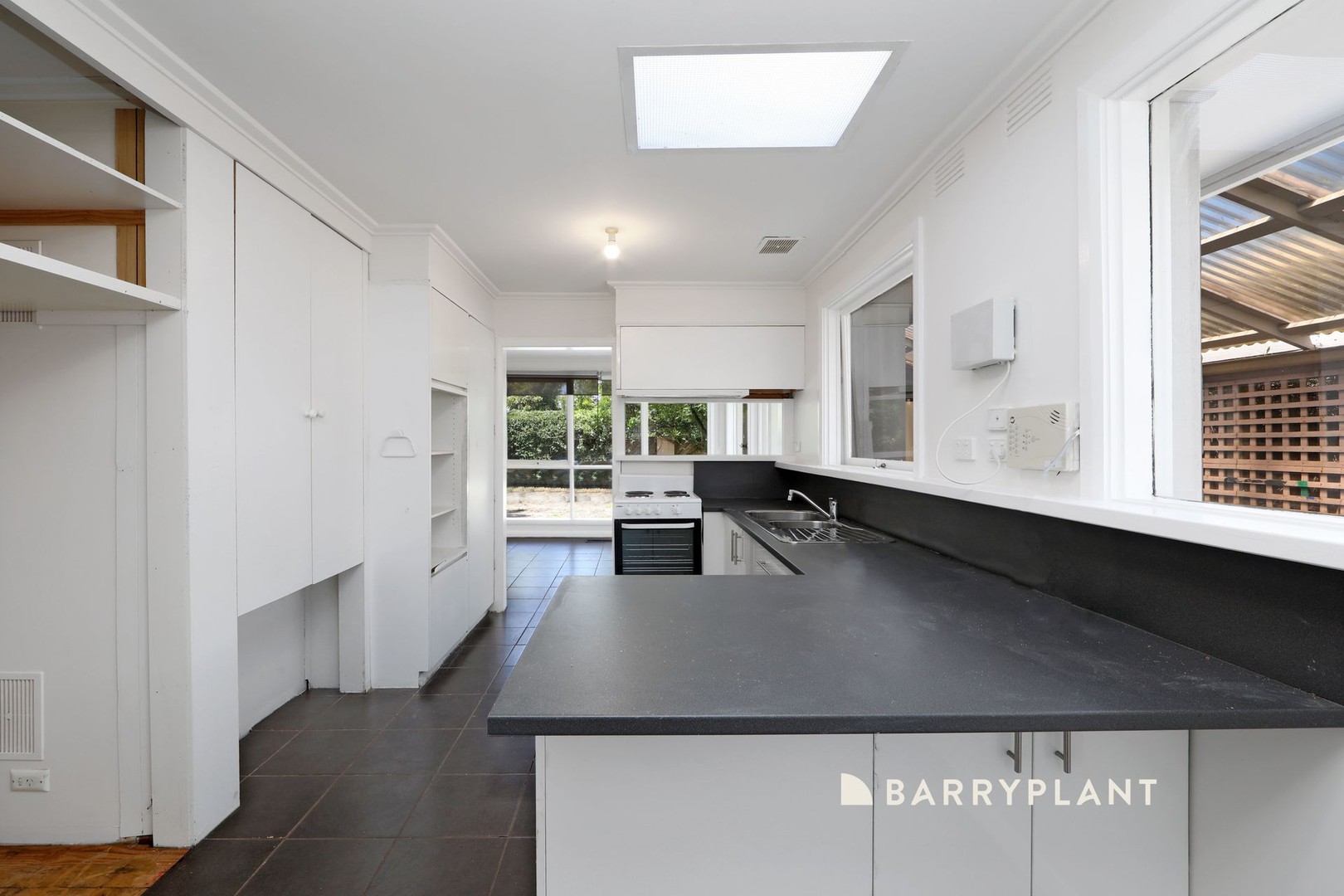 32 Deschamp Crescent, Rowville, VIC 3178, Rowville - Thumbnail 5