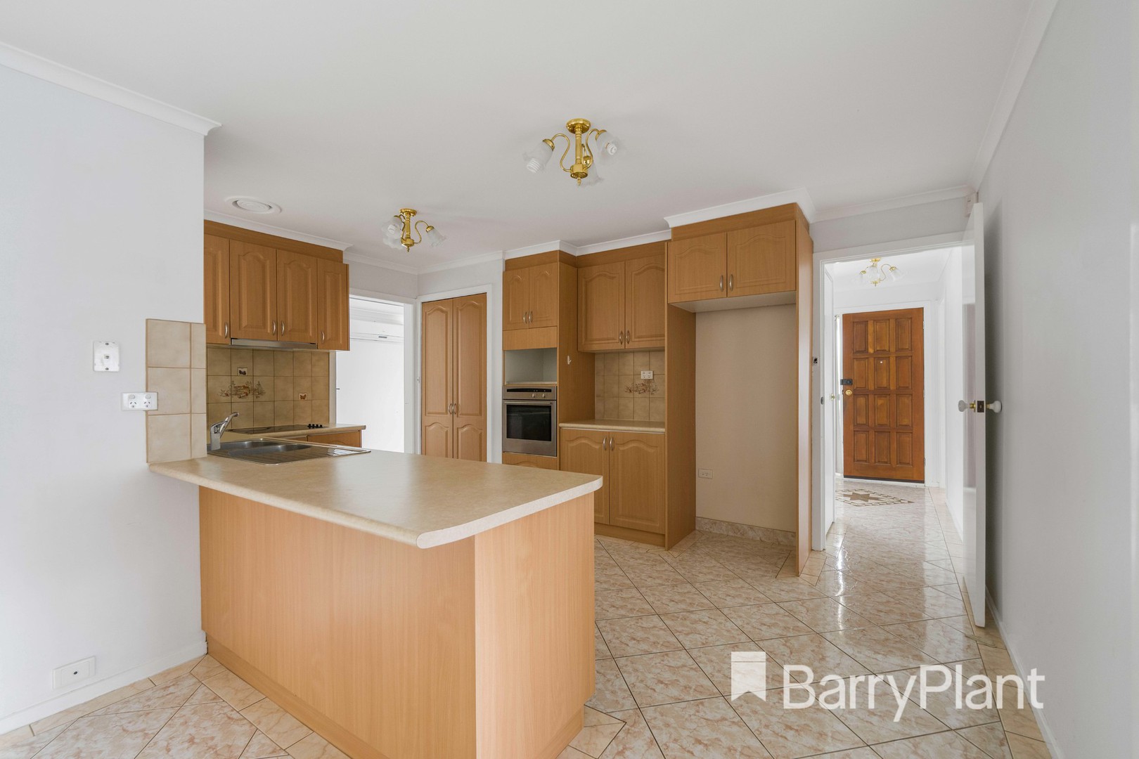 32 Dobell Crescent, Werribee, VIC 3030, Werribee - Thumbnail 4