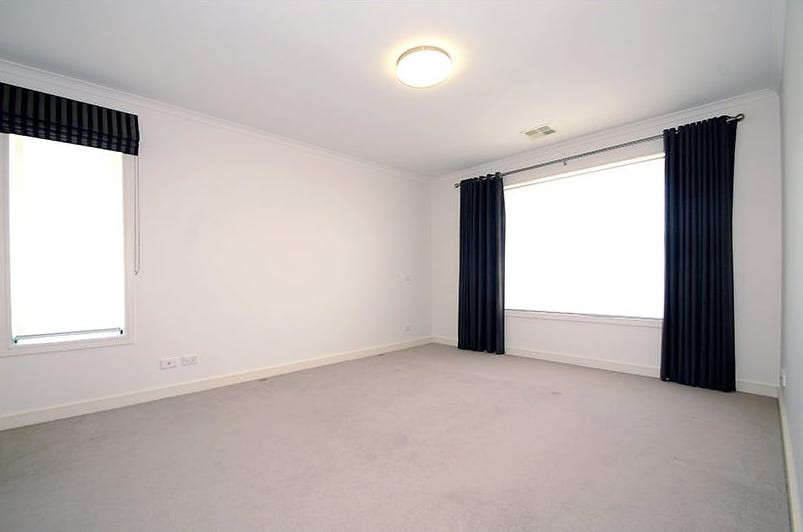 32 Dresden Drive, Waterways, VIC 3195, Waterways - Thumbnail 4