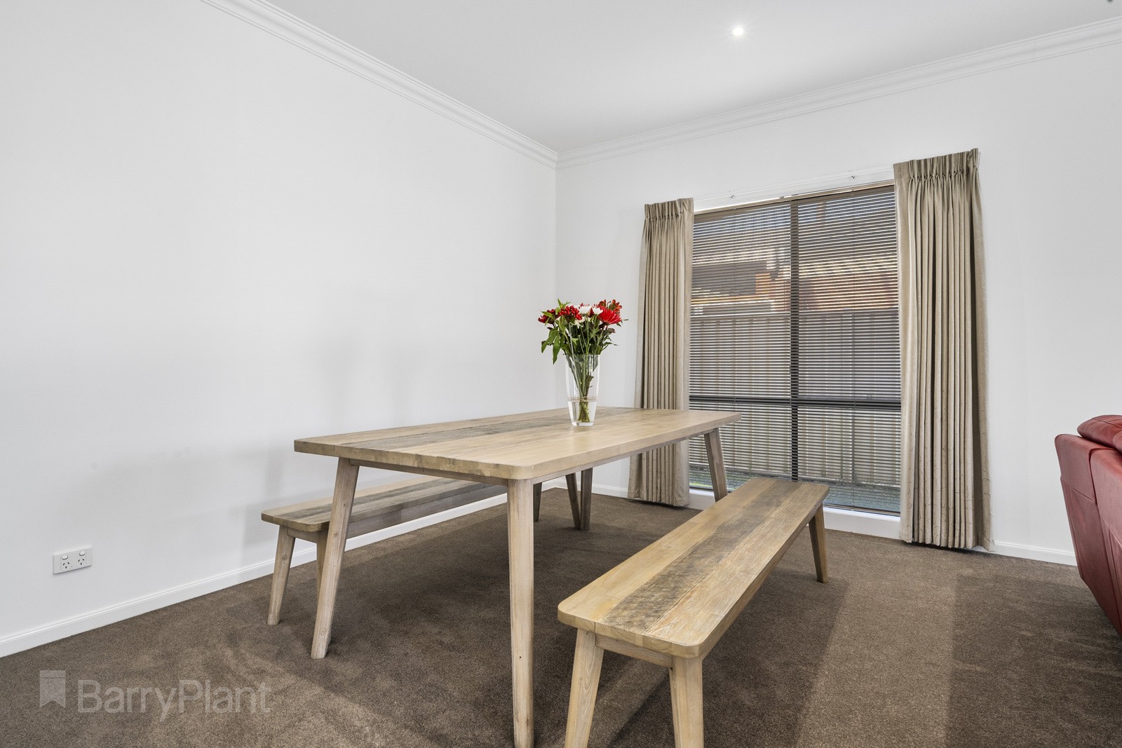 32 Dunkirk Drive, Point Cook, VIC 3030, Point Cook - Thumbnail 5