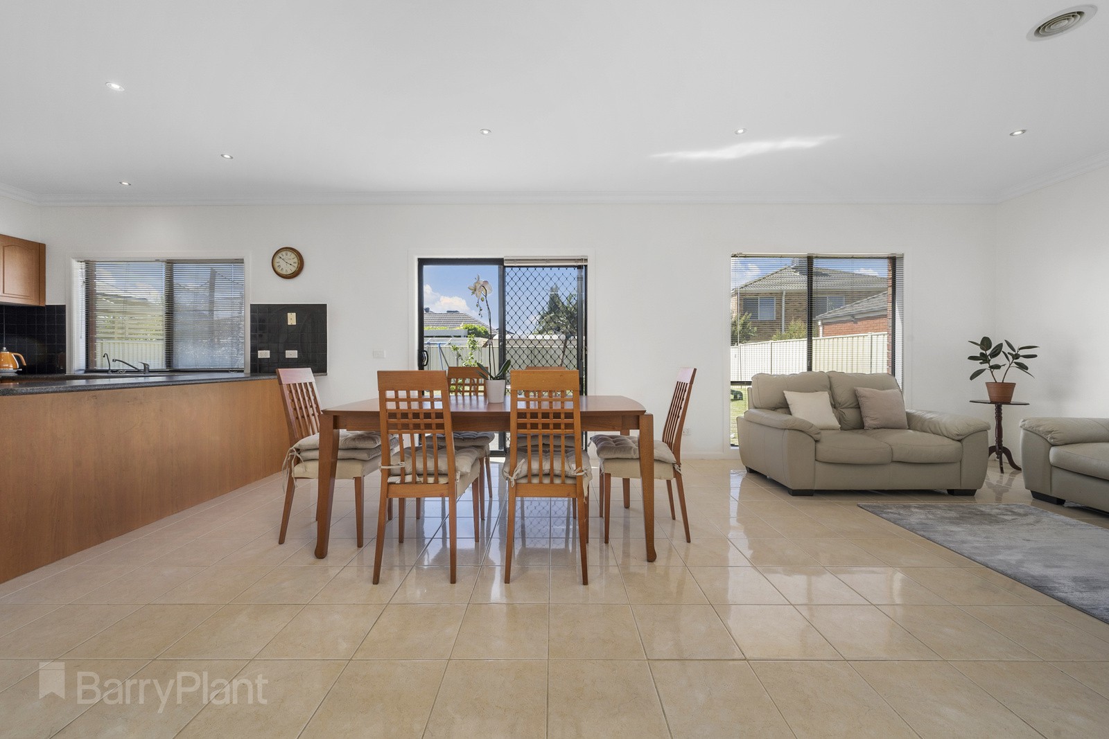 32 Dunkirk Drive, Point Cook, VIC 3030, Point Cook - Thumbnail 8