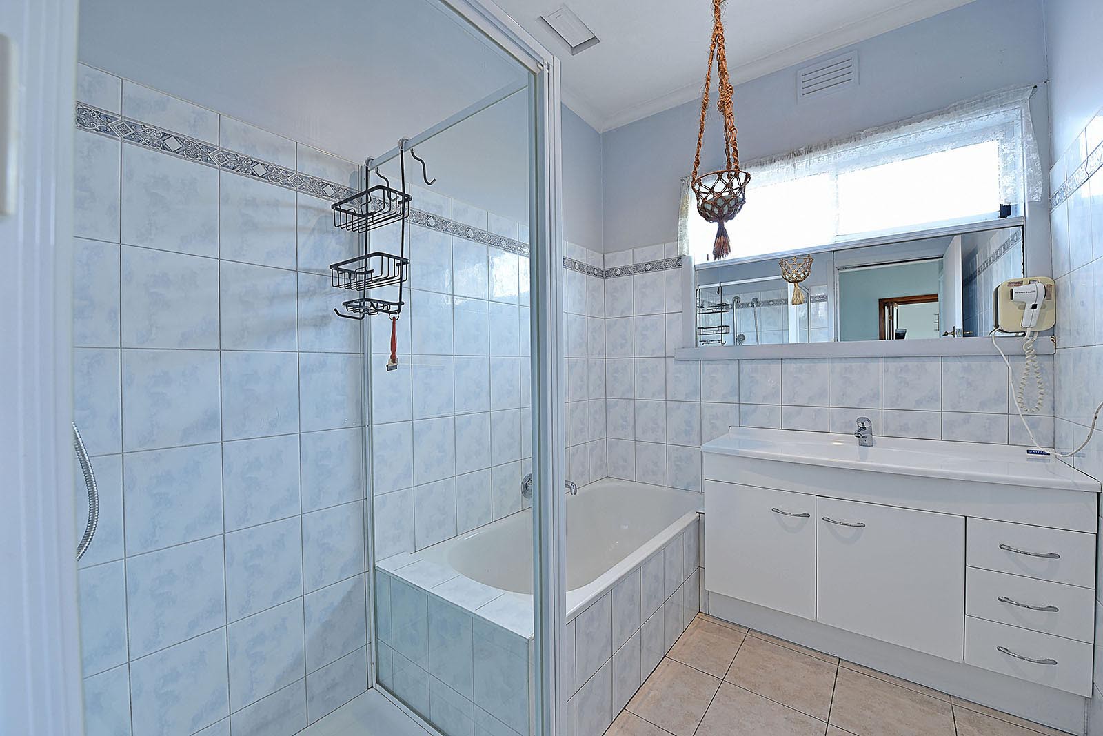 32 El Reno Cres, Airport West, VIC 3042 - Thumbnail 2 - 31/03/2026