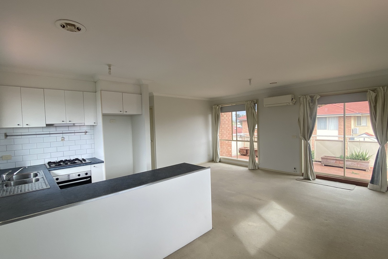 32 Elinda Place, Reservoir, VIC 3073, Reservoir - Thumbnail 4