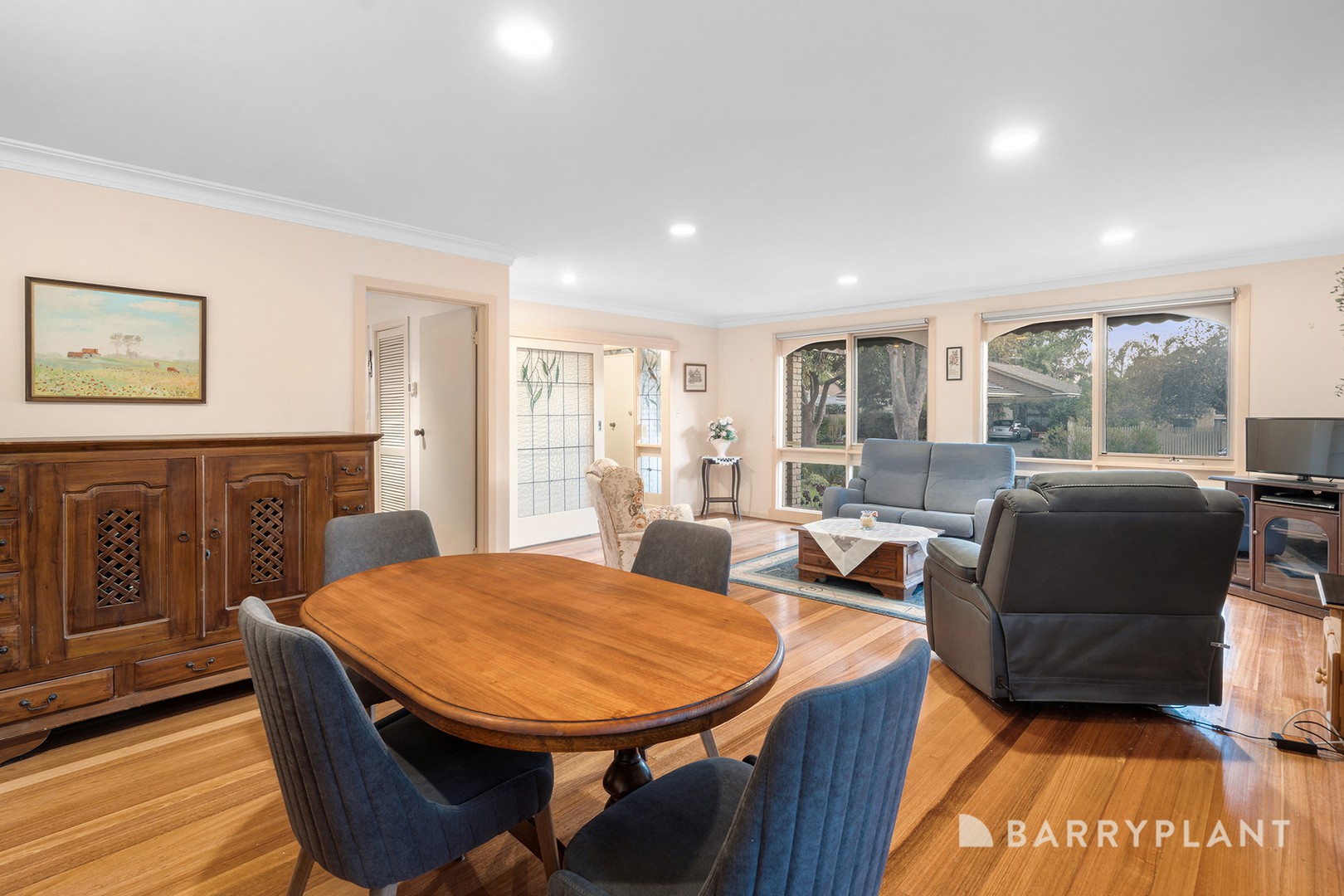 32 Gauntlet Avenue, Glen Waverley, VIC 3150, Glen Waverley - Thumbnail 7