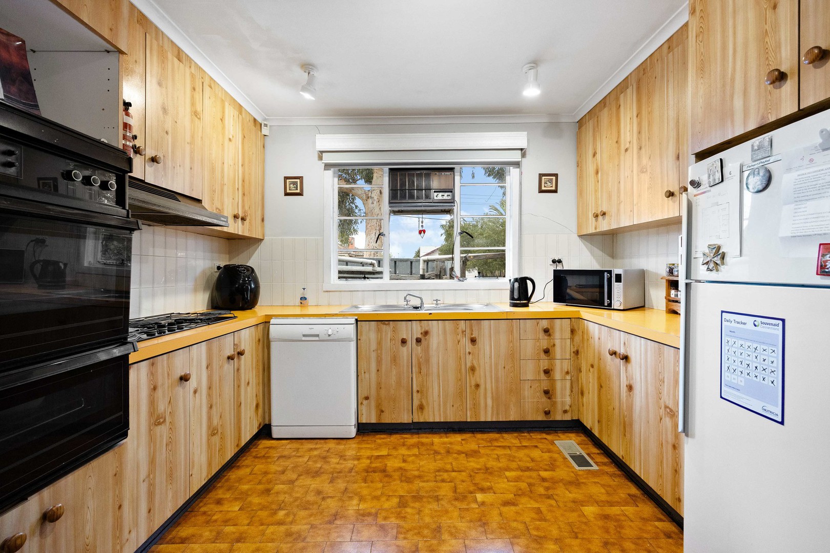 32 Gertrude Street, St Albans, VIC 3021, St Albans - Thumbnail 5