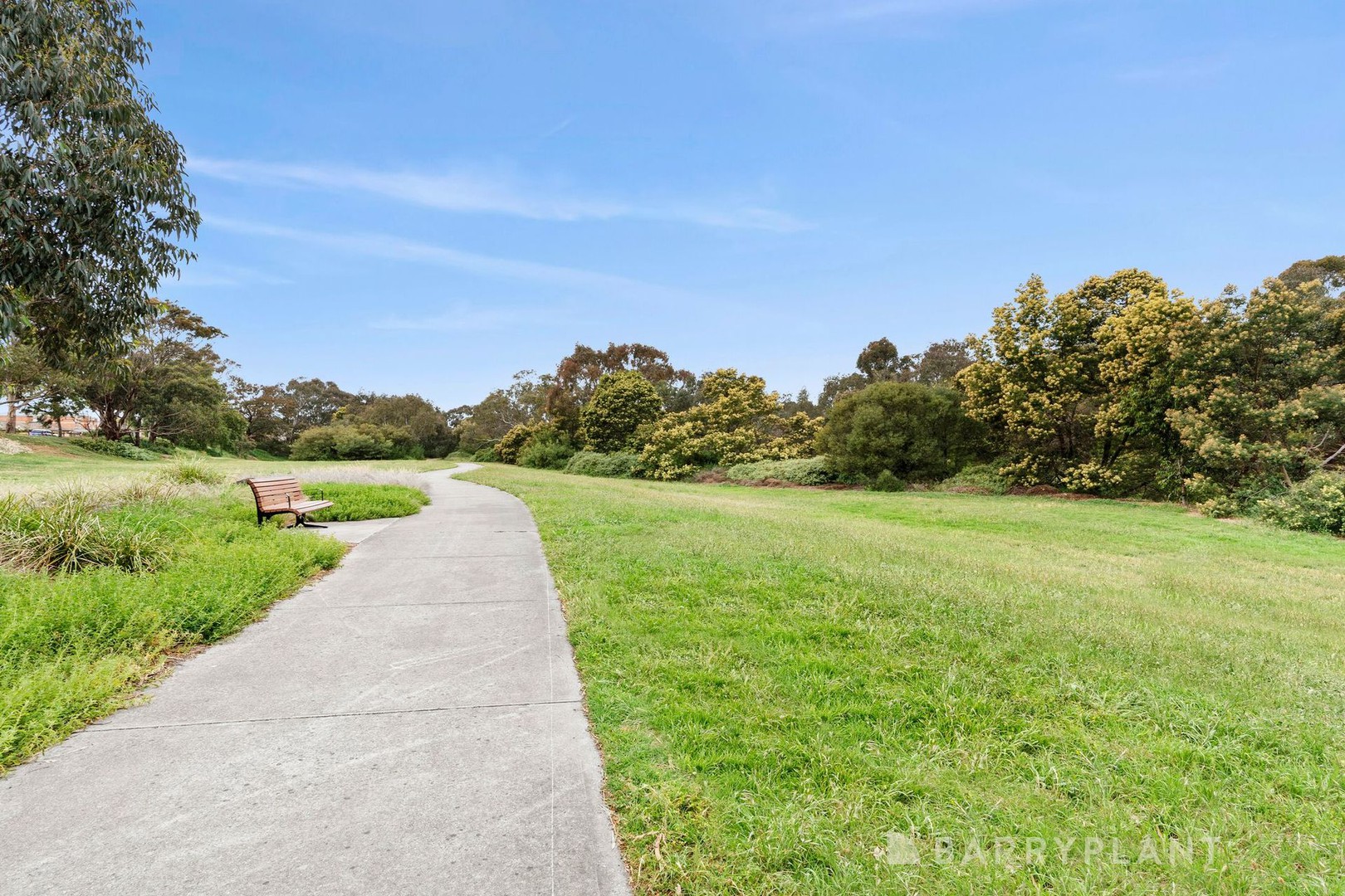 32 Golden Avenue, Werribee, VIC 3030, Werribee - Thumbnail 4