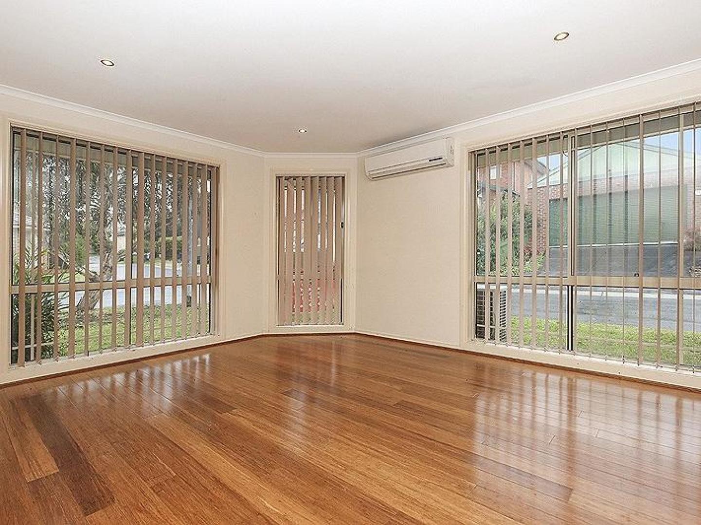 32 Gresswell Park Drive, Watsonia, VIC 3087 - Thumbnail 1 - 13/05/2026