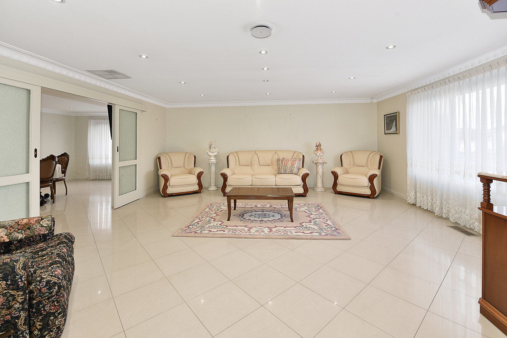 32 Halsey Street, Reservoir, VIC 3073, Reservoir - Thumbnail 2