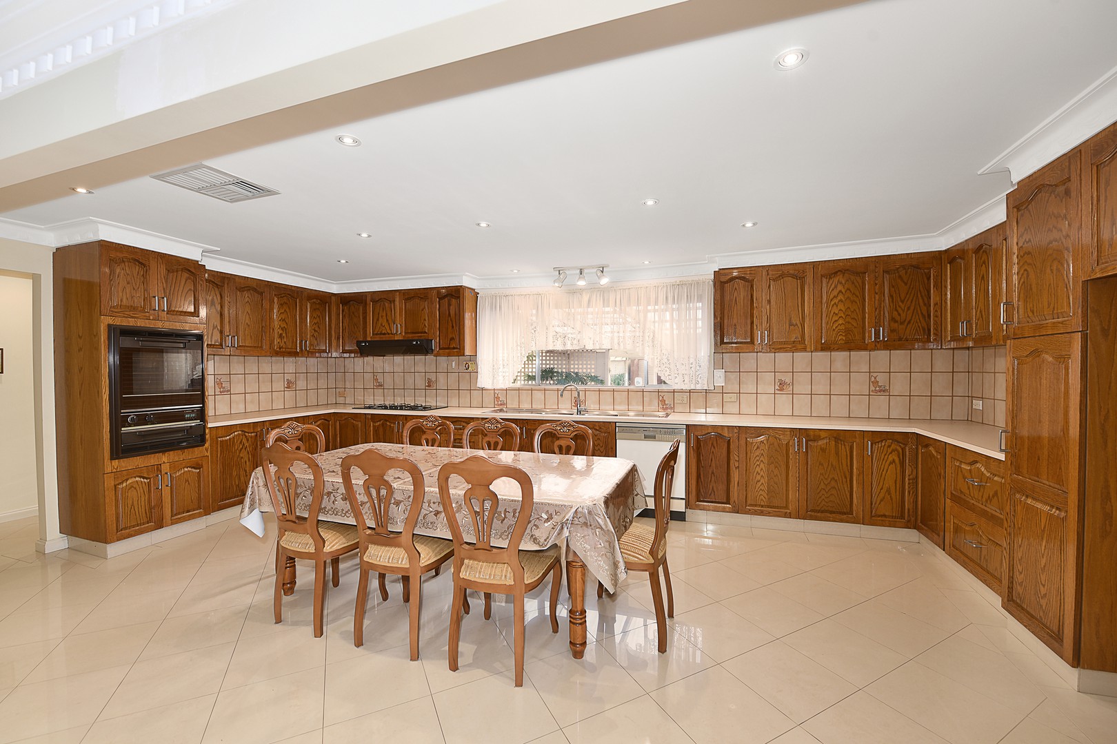 32 Halsey Street, Reservoir, VIC 3073, Reservoir - Thumbnail 6