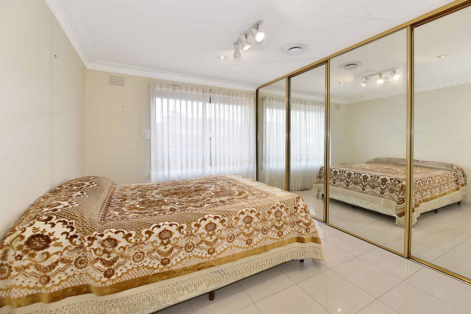 32 Halsey Street, Reservoir, VIC 3073, Reservoir - Thumbnail 8