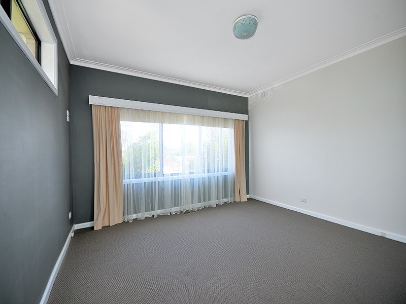 32 Hamilton Street, Niddrie, VIC 3042, Niddrie - Thumbnail 3