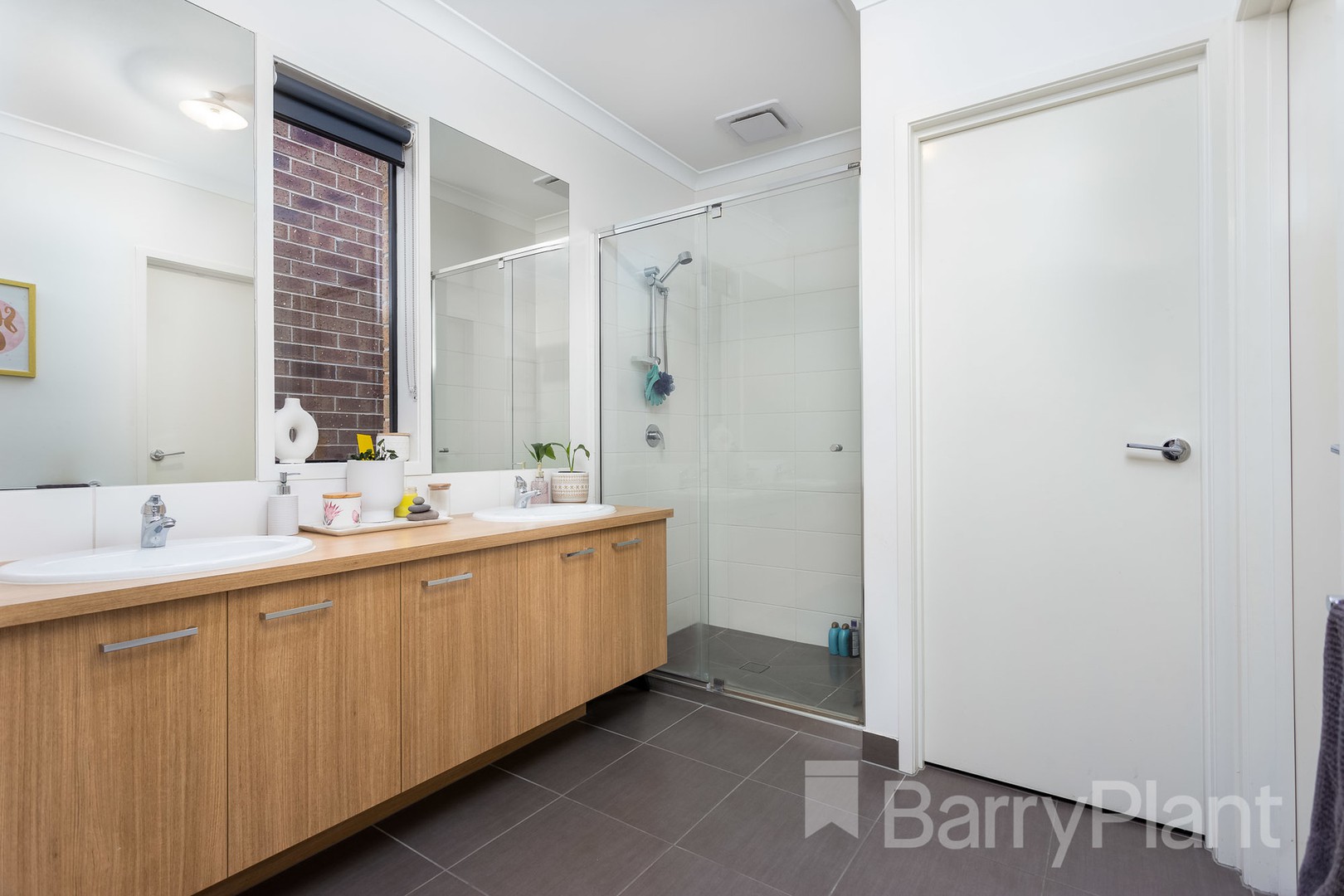 32 Hanover Street, Point Cook, VIC 3030, Point Cook - Thumbnail 5