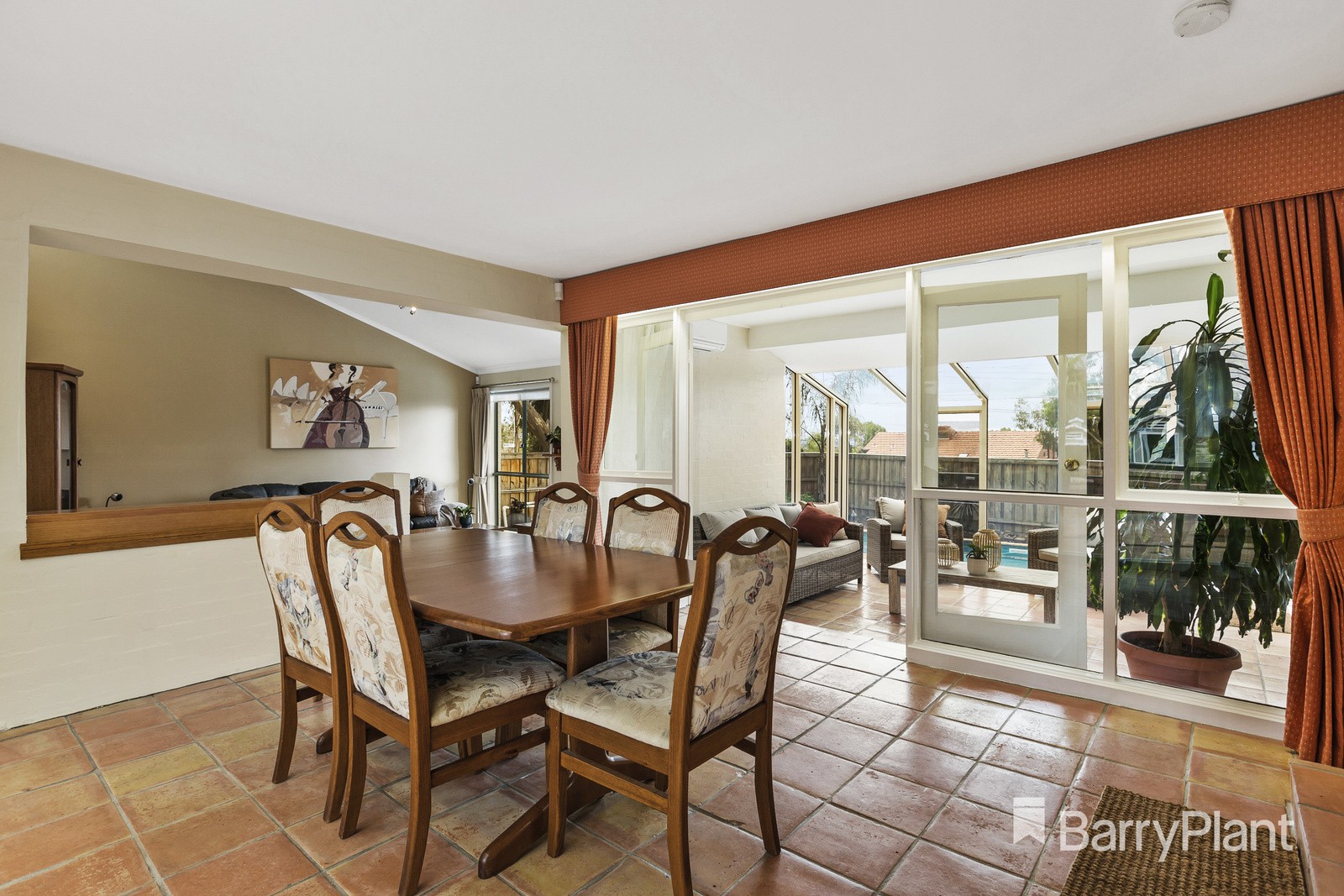 32 Heatherlea Drive, Wheelers Hill, VIC 3150, Wheelers Hill - Thumbnail 3