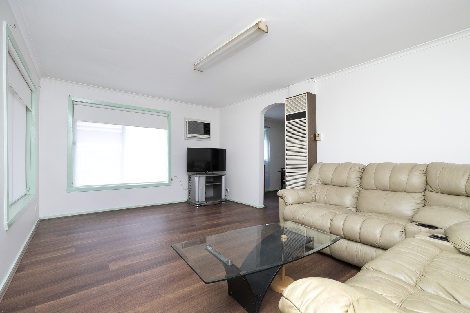 32 Henry Street, St Albans, VIC 3021, St Albans - Thumbnail 2