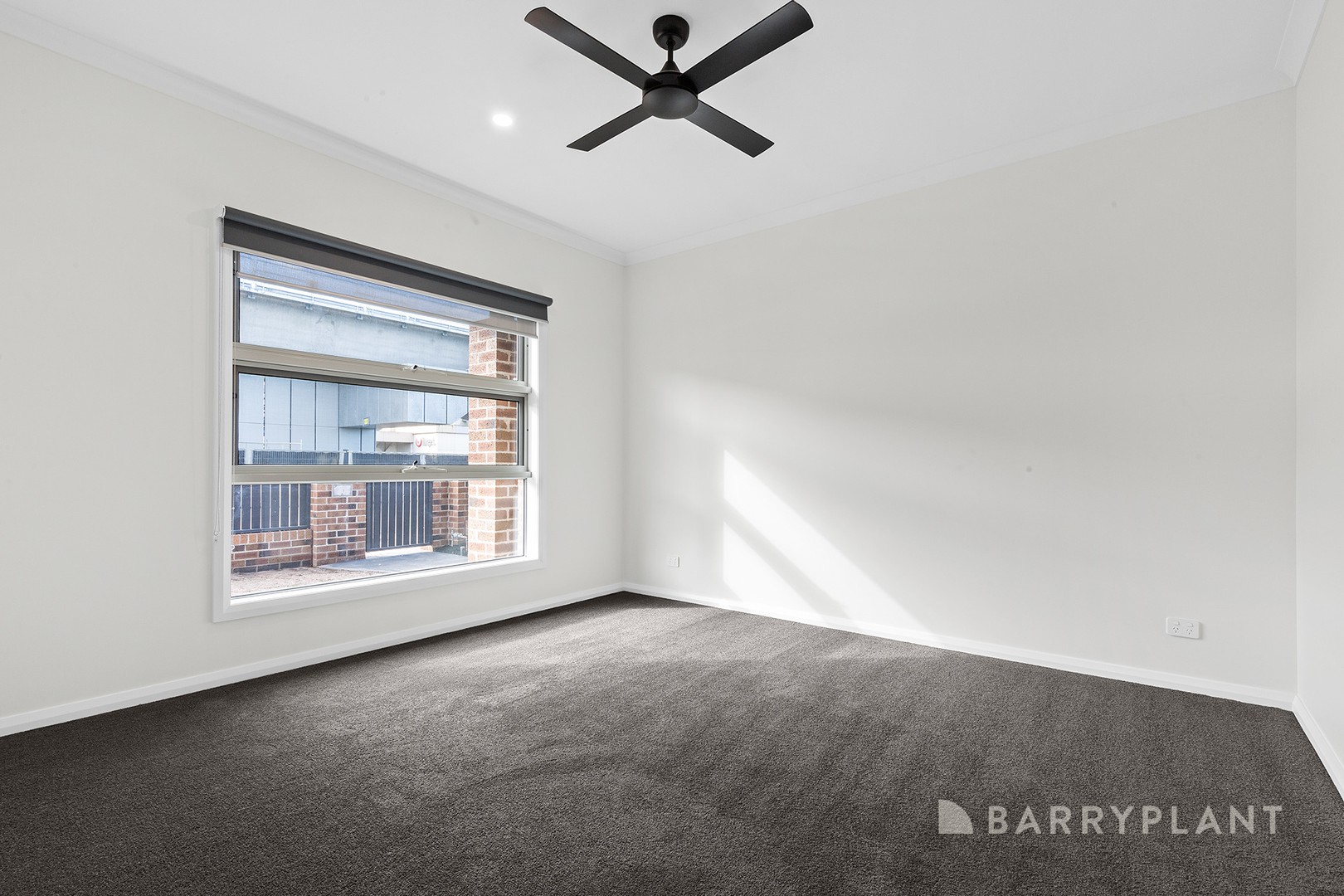 32 Henty Street, Pakenham, VIC 3810, Pakenham - Thumbnail 4