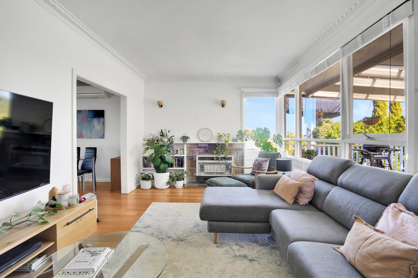 32 Hillside Grove, Airport West, VIC 3042 - Thumbnail 2 - 29/05/2025