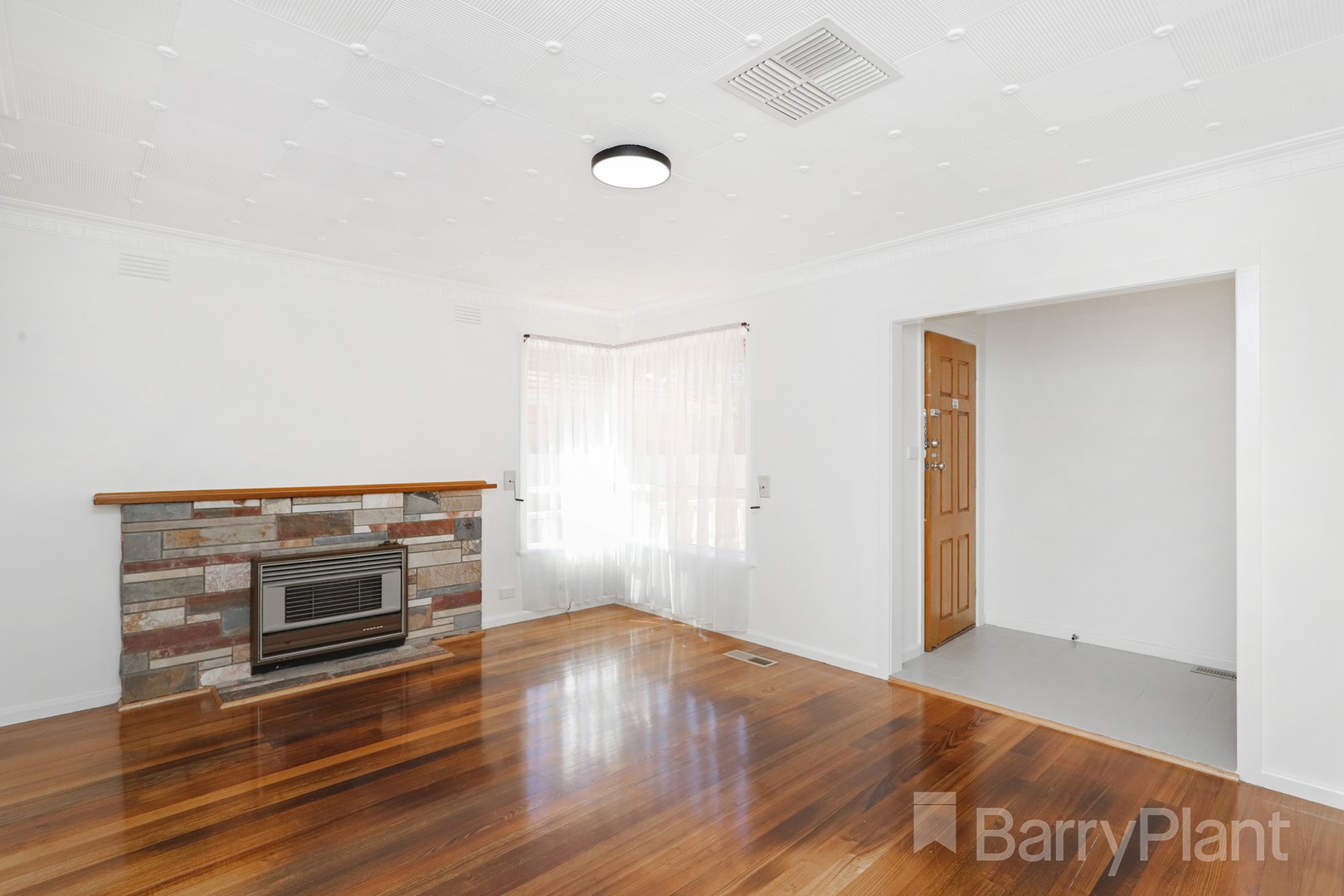32 Hilma  Street, Sunshine West, VIC 3020, Sunshine West - Thumbnail 3