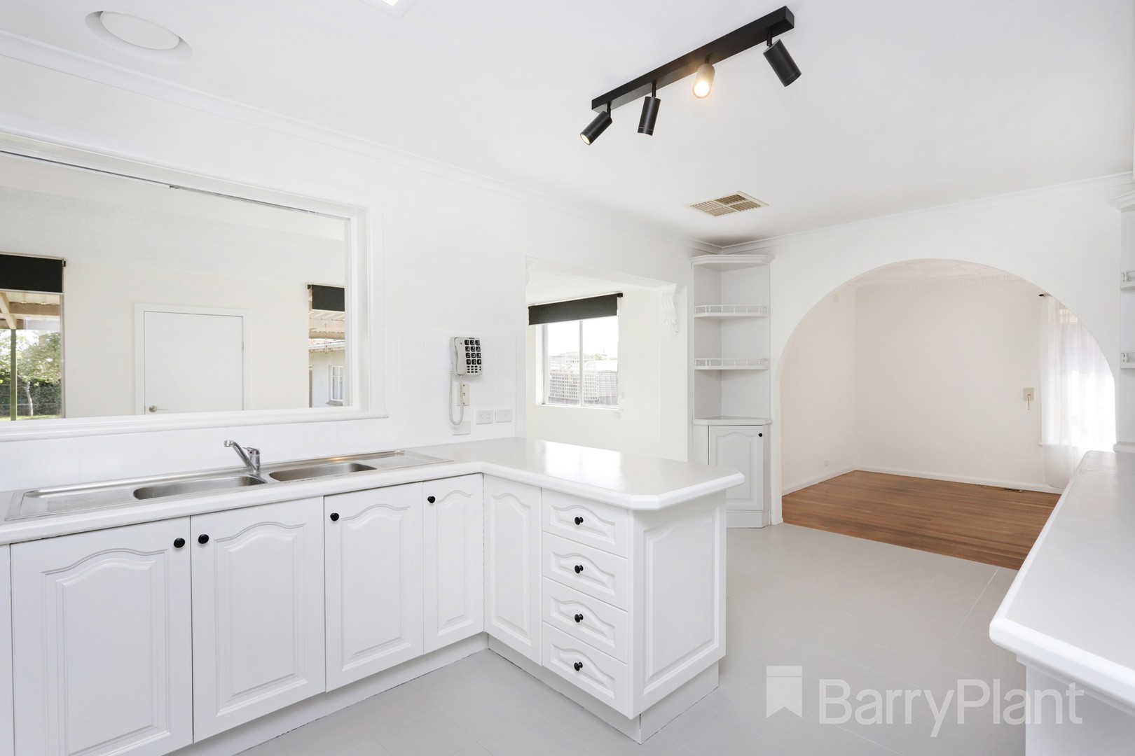 32 Hilma  Street, Sunshine West, VIC 3020, Sunshine West - Thumbnail 6