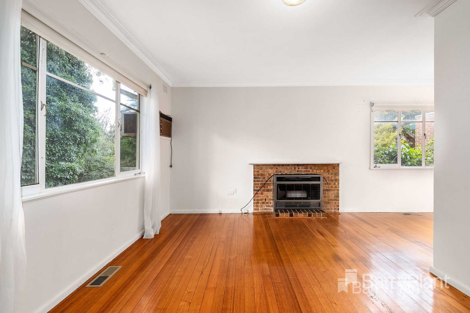 32 Hoban Avenue, Montmorency, VIC 3094, Montmorency - Thumbnail 3