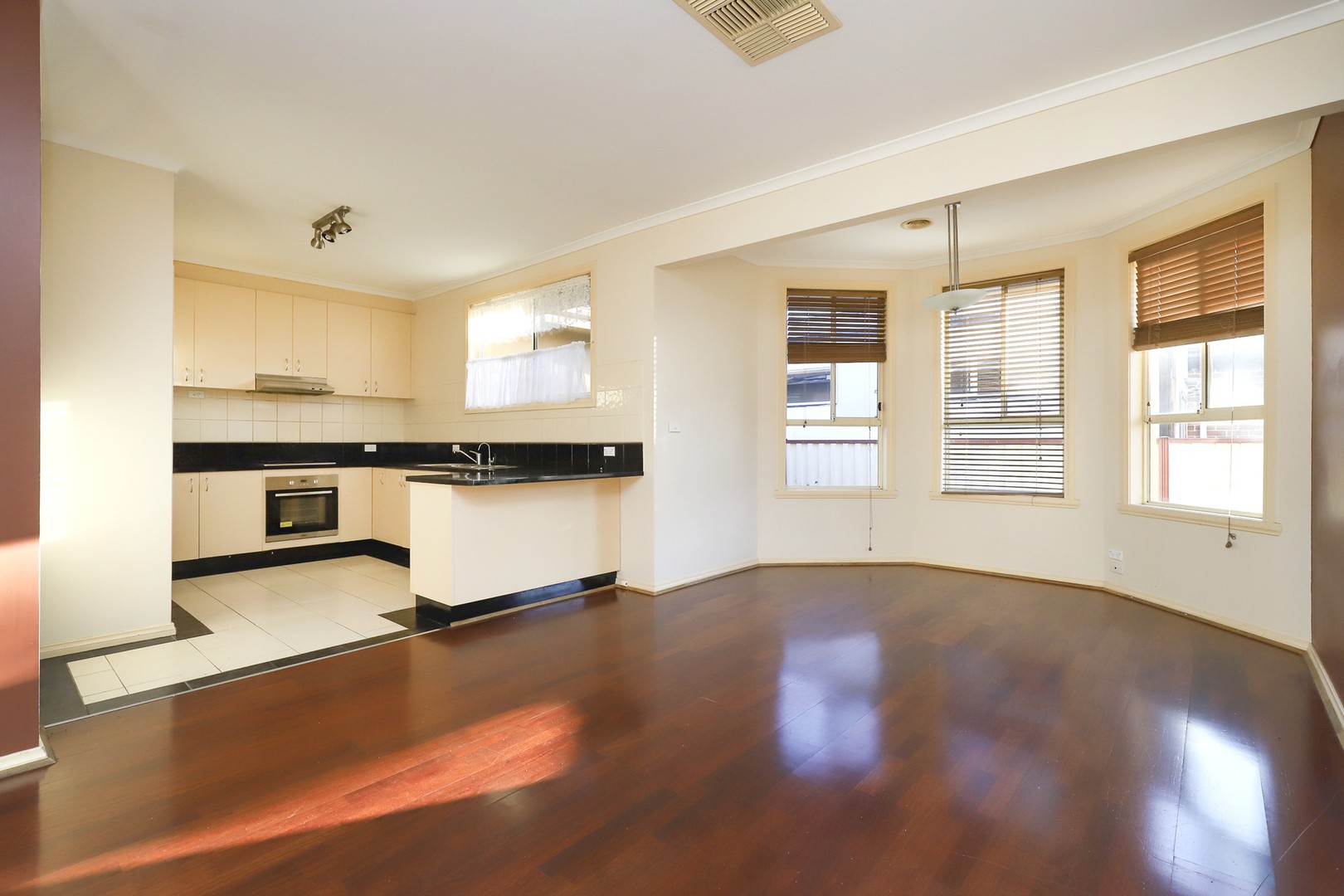 32 Homebush Road, Cairnlea, VIC 3023, Cairnlea - Thumbnail 7