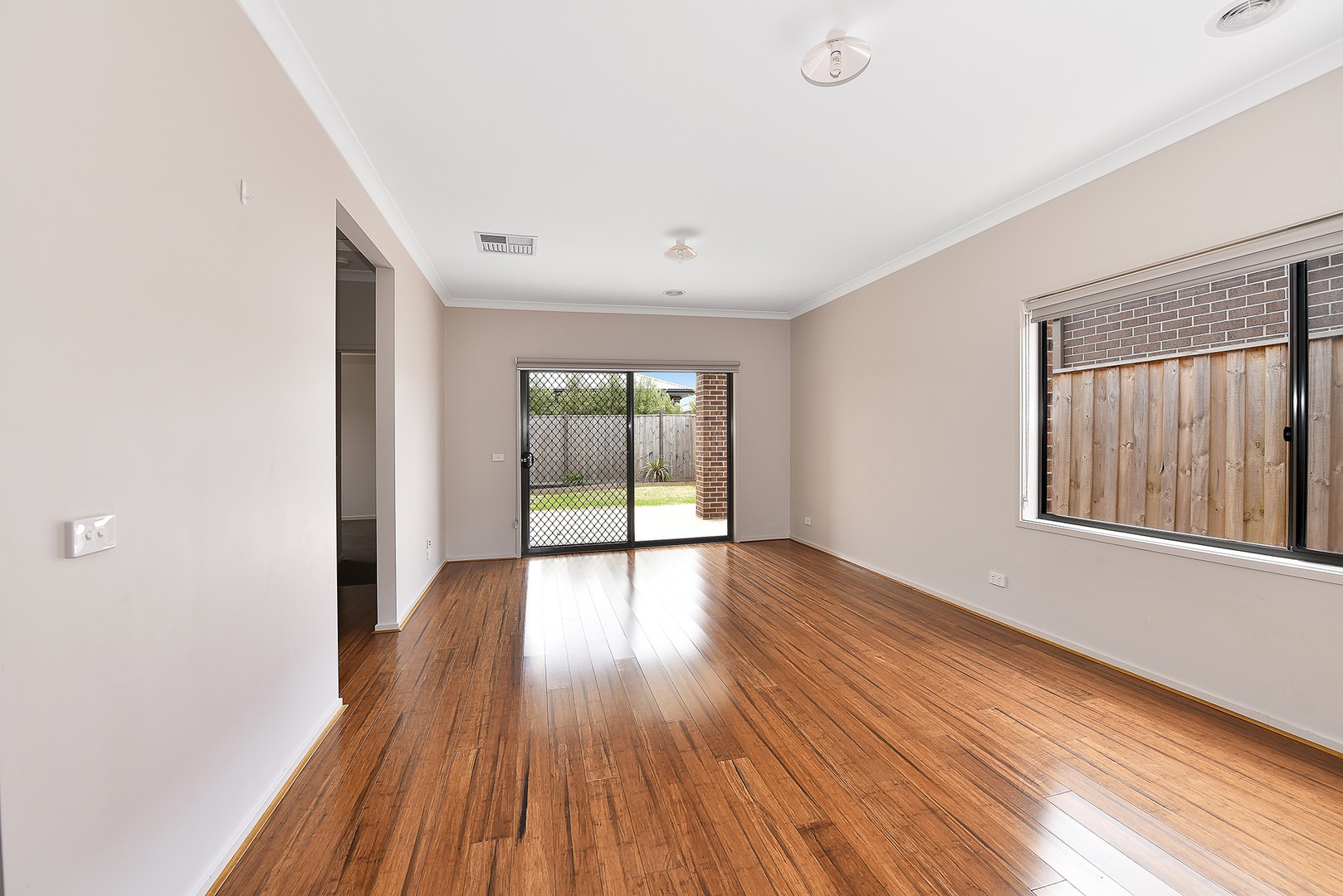 32 Honey Flower Way, Greenvale, VIC 3059, Greenvale - Thumbnail 4