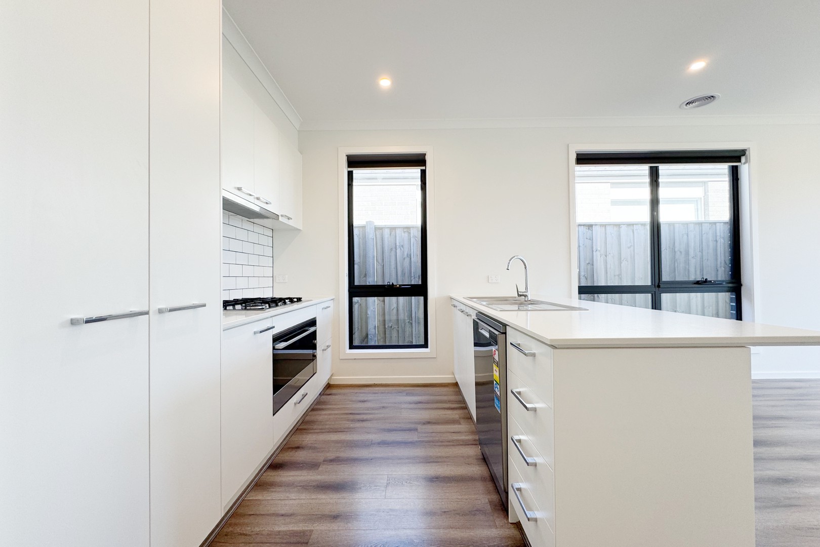 32 Horsetail Way, Drouin, VIC 3818, Drouin - Thumbnail 5