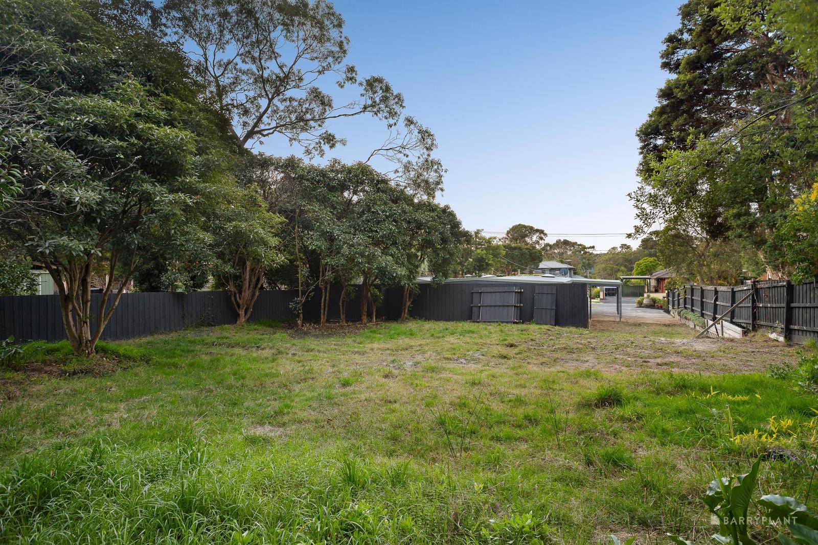 32 Jacaranda Avenue, Kilsyth, VIC 3137, Kilsyth - Thumbnail 4