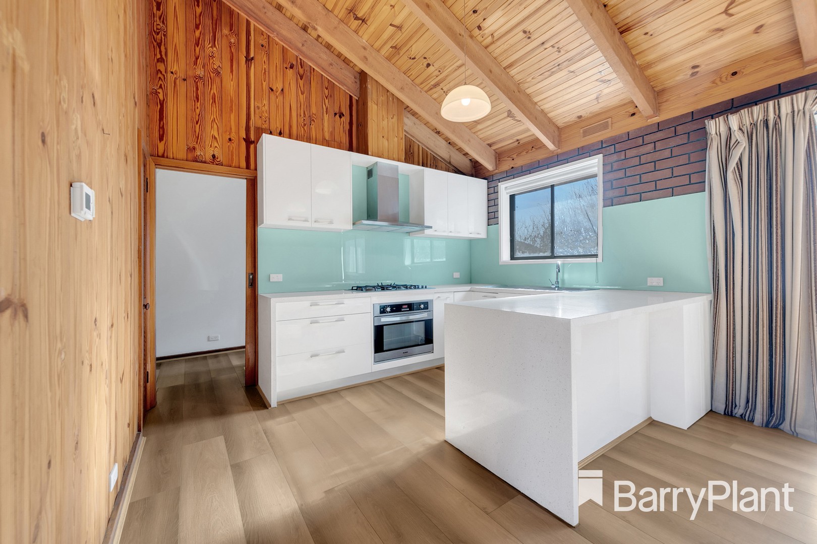 32 Janet Crescent, Bundoora, VIC 3083, Bundoora - Thumbnail 3