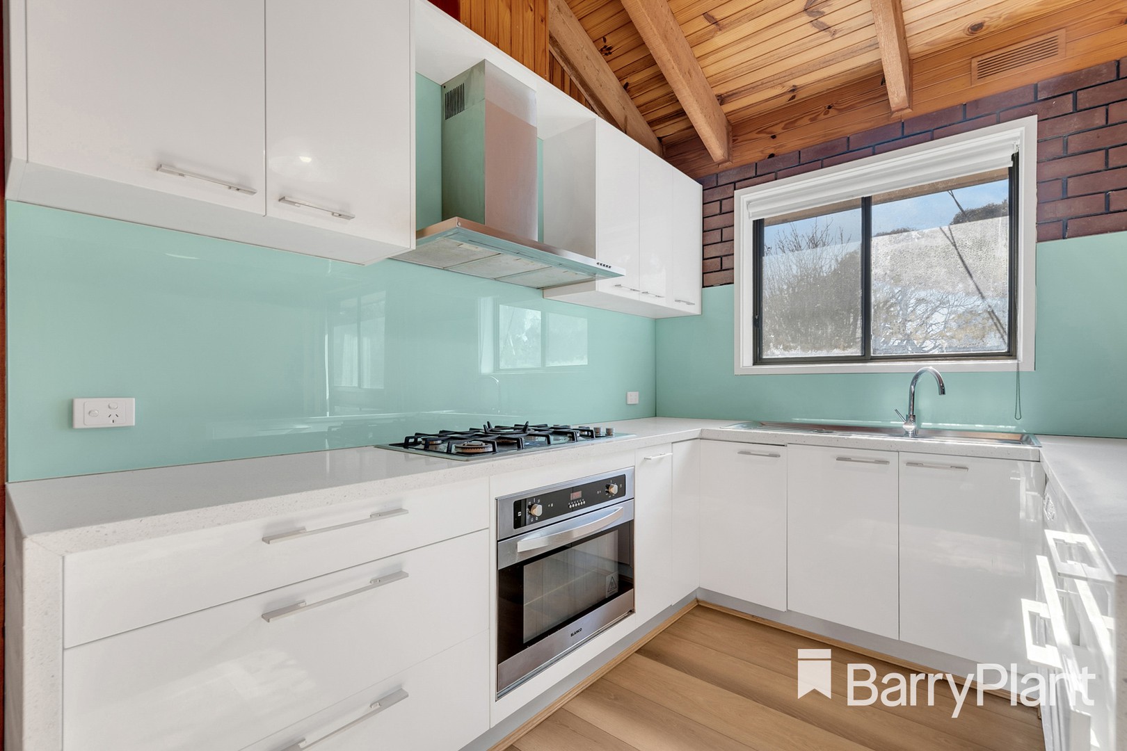 32 Janet Crescent, Bundoora, VIC 3083, Bundoora - Thumbnail 4
