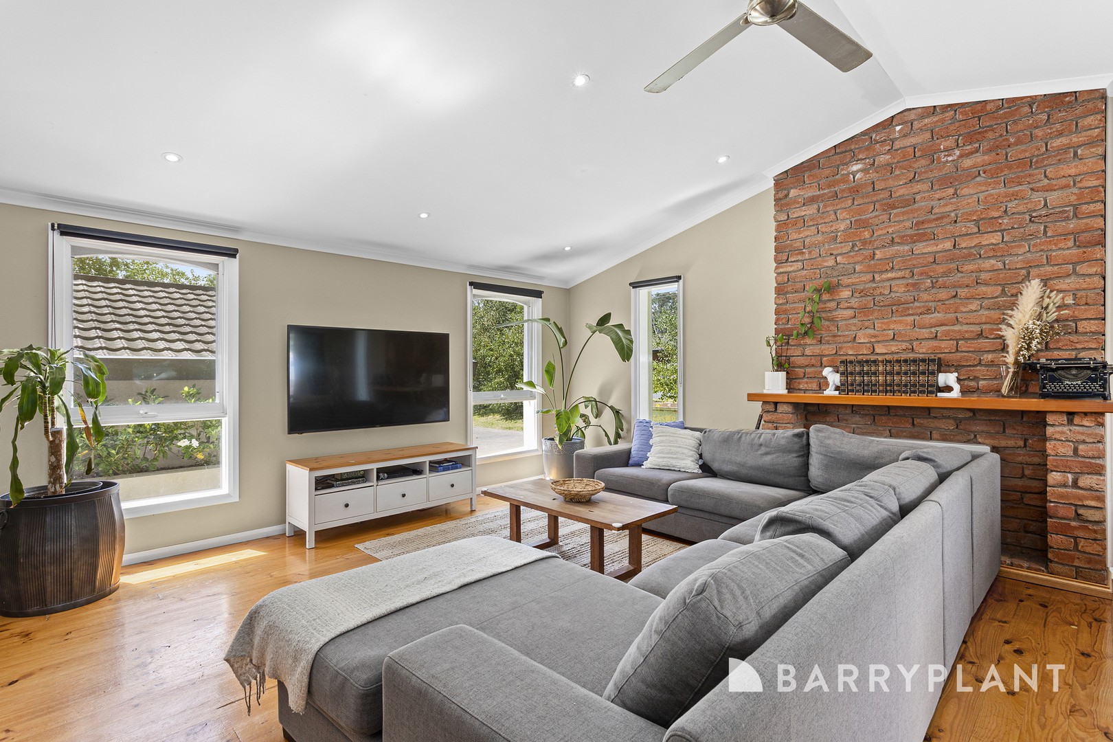 32 Jumbunna Road, Korumburra, VIC 3950, Korumburra - Thumbnail 2