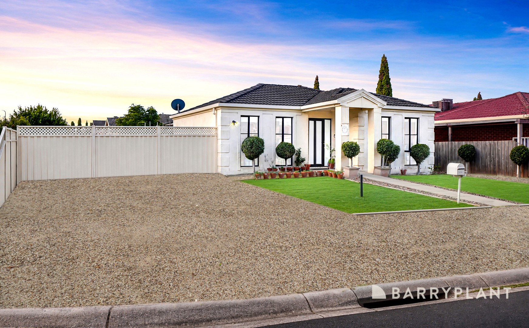 32 Kingfisher Drive, Seabrook, VIC 3028 - Thumbnail 2 - 14/07/2026